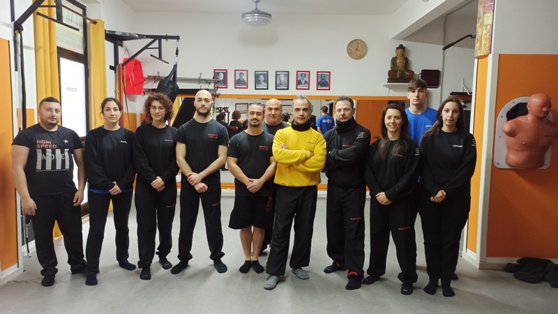 kung fu academy di Sifu Salvatore Mezzone, arti marziali wing chun, weng chun, wing tsun, tai chi quan, chi kung, sanda e sport dacombattimento, shaolin cina.jpg (1)